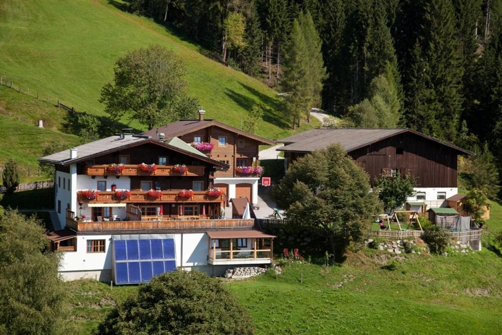 Berggasthof-Ferienbauernhof Habersatt Altenmarkt im Pongau Exteriér fotografie